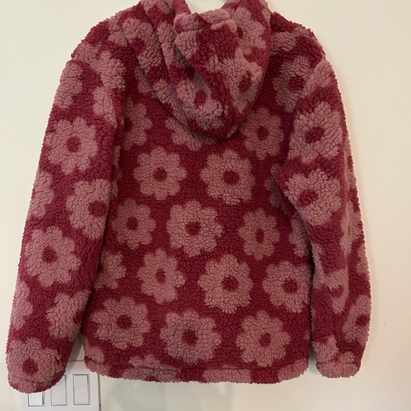 NWT PacSun Royal Flower Printed Sherpa Women’s Hoodie. Size Medium - Picture 6 of 6